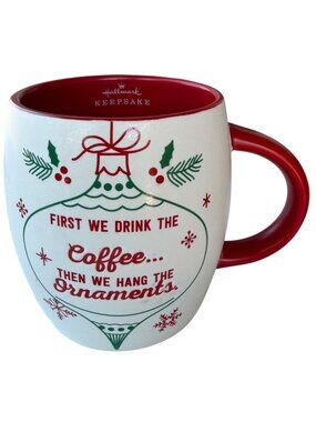 2021 Hallmark Keepsake "Hang the Ornaments" 16 oz. Ceramic Christmas Coffee Mug